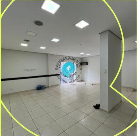 Casa para alugar em Londrina, Centro, com 5 quartos, com 386 m²